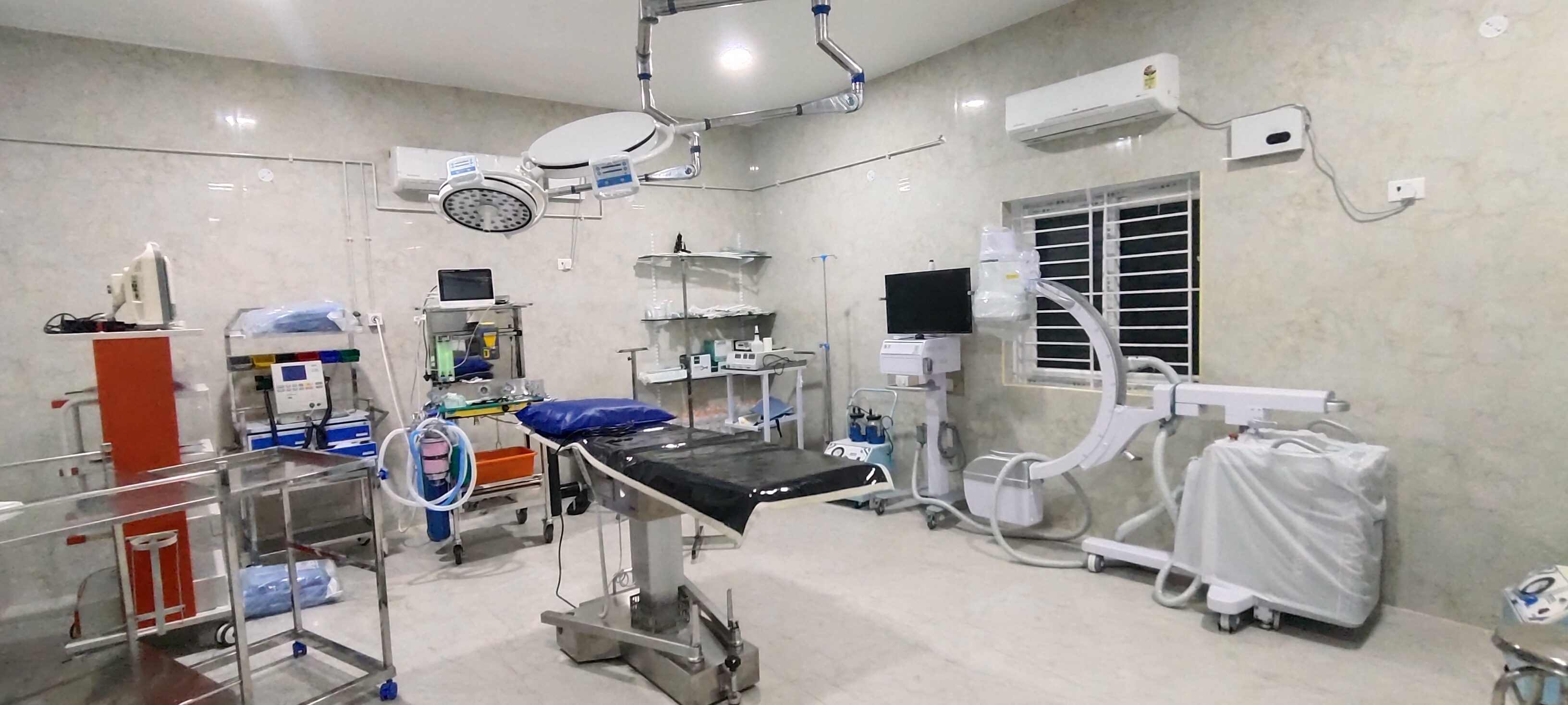 Advanced orthopedic operation theatre settings